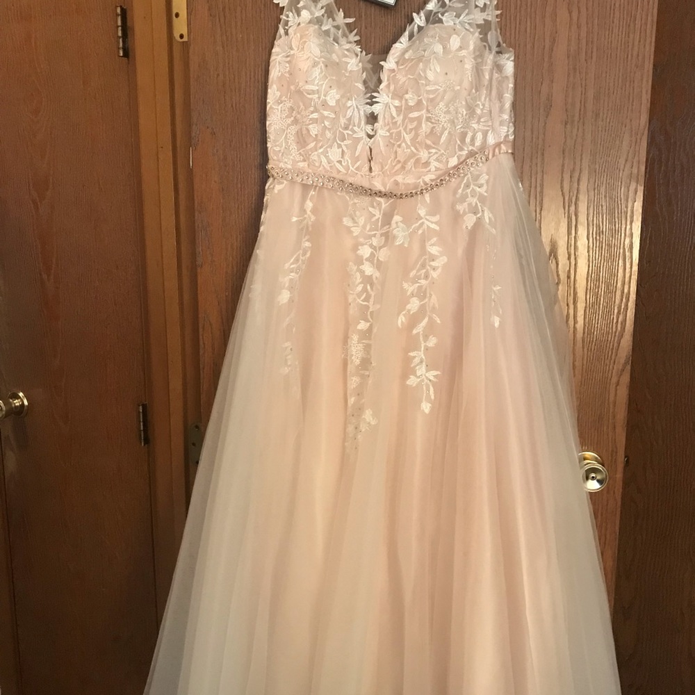 Macy’s say yes to the dress